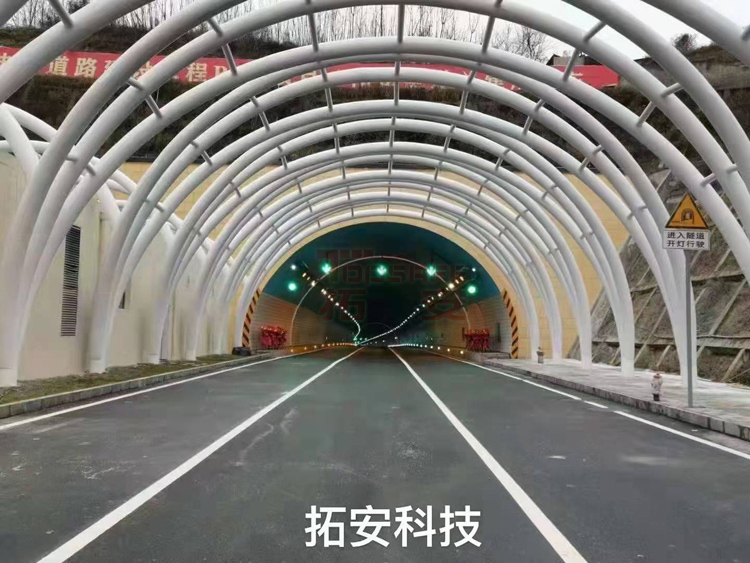 貴州畢節七星關區南部新區深圳路延伸段道路建成通車